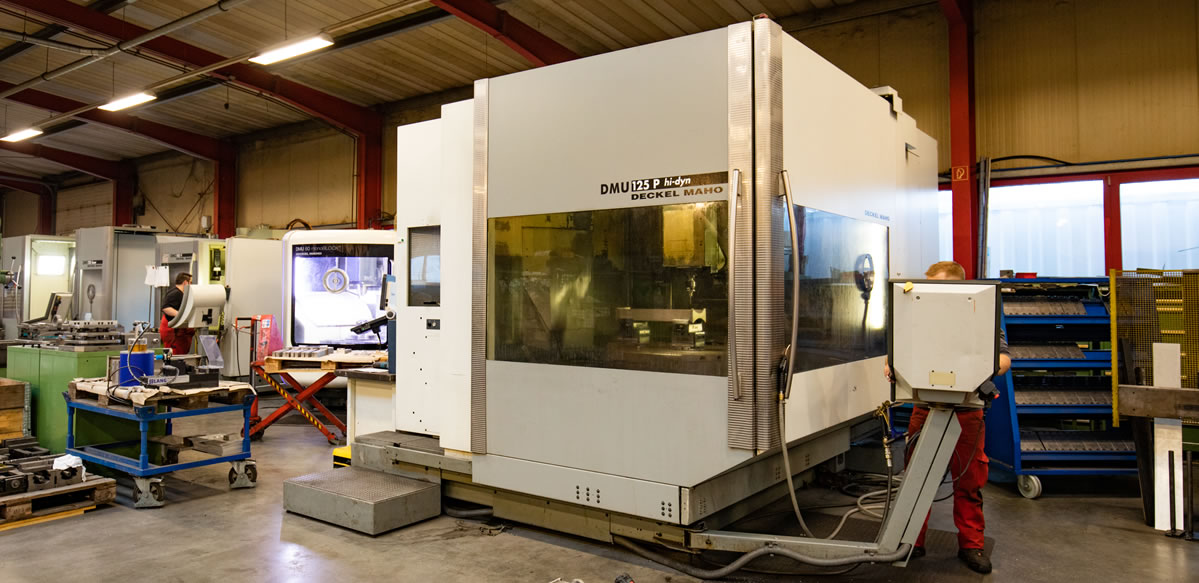 CNC Blechbearbeitung Hannover und Wasserstrahlschneiden mit CNC Blechverarbeitung Celle sowie Laserschneiden Braunschweig - Alles von R+G Metallbau GmbH, Wietze.