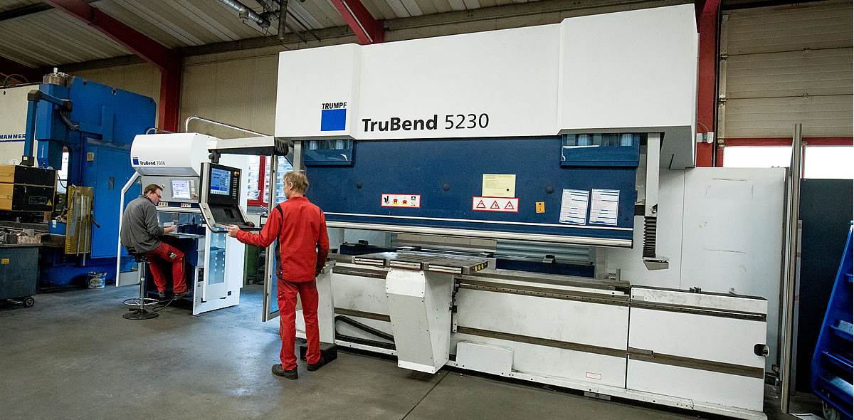 CNC Blechbearbeitung Hannover und Wasserstrahlschneiden mit CNC Blechverarbeitung Celle sowie Laserschneiden Braunschweig - Alles von R+G Metallbau GmbH, Wietze.