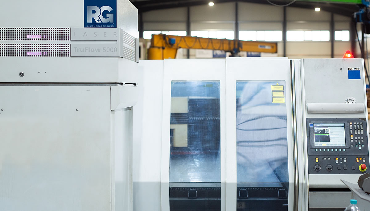 CNC Blechbearbeitung Hannover und Wasserstrahlschneiden mit CNC Blechverarbeitung Celle sowie Laserschneiden Braunschweig - Alles von R+G Metallbau GmbH, Wietze.